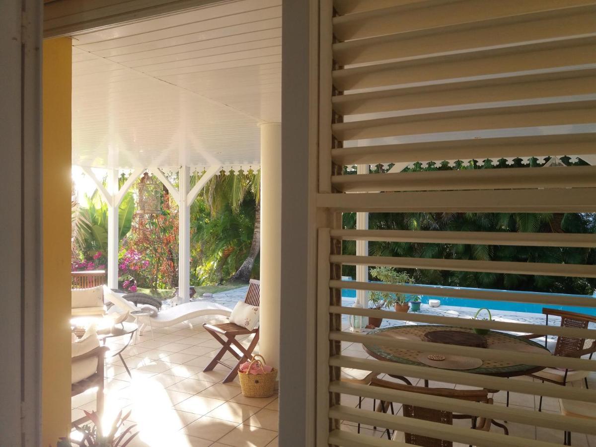 Chambre D'Hote Et Loft Dans Maison De Charme Piscine A Debordement La Villa Gialla Schoelcher Exterior foto