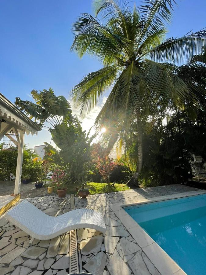 Chambre D'Hote Et Loft Dans Maison De Charme Piscine A Debordement La Villa Gialla Schoelcher Exterior foto